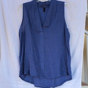 Inizio sleeveless v-neck 100% Italian linen top